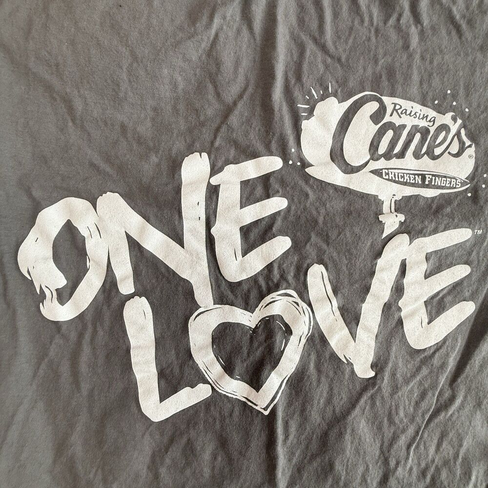 Raising Cane’s One Love Crew Employee T-Shirt Grey 4XL District Cotton EUC - Picture 6 of 7